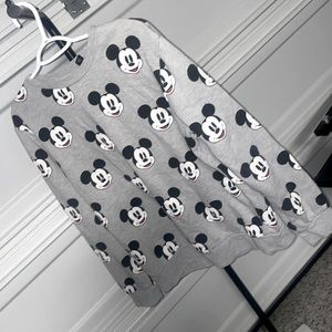 Size large DISNEY grey crew neck pre owned
